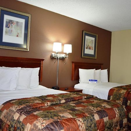 Americas Best Value Inn Tulsa I-44 Oakhurst Номер фото